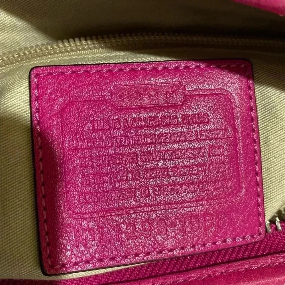 Coach pink leather bucket shoulder handbag - Picture 11 of 15
